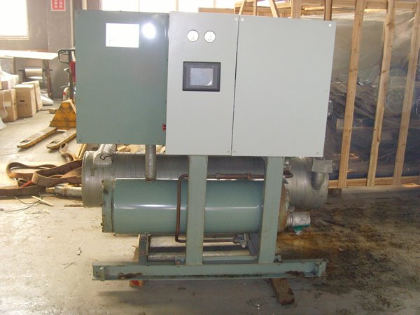 七叉镇酒店中央空调不停机清洗方法介绍